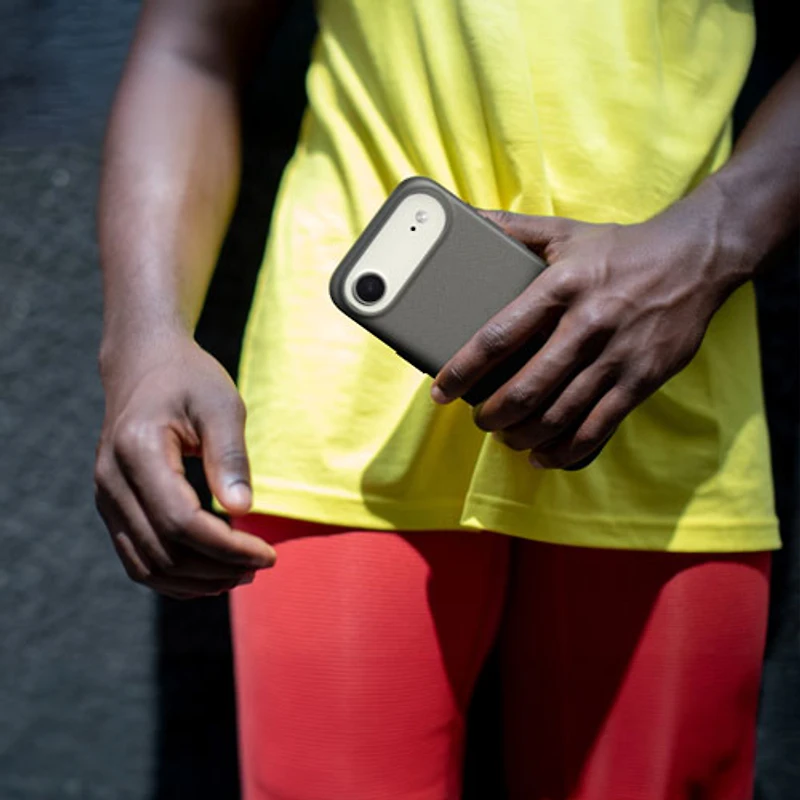 Étui souple ajusté Aire d'Incase Designs avec MagSafe pour iPhone Air - Noir