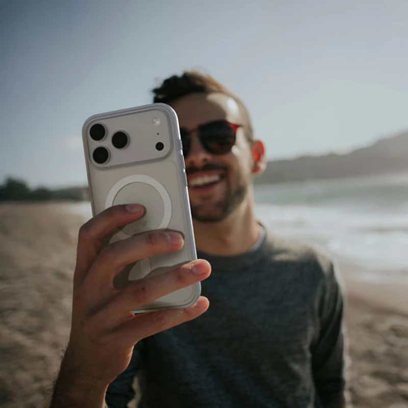 Incase Designs Slim Fitted Hard Shell Case with MagSafe for iPhone 17 Pro Max - Clear