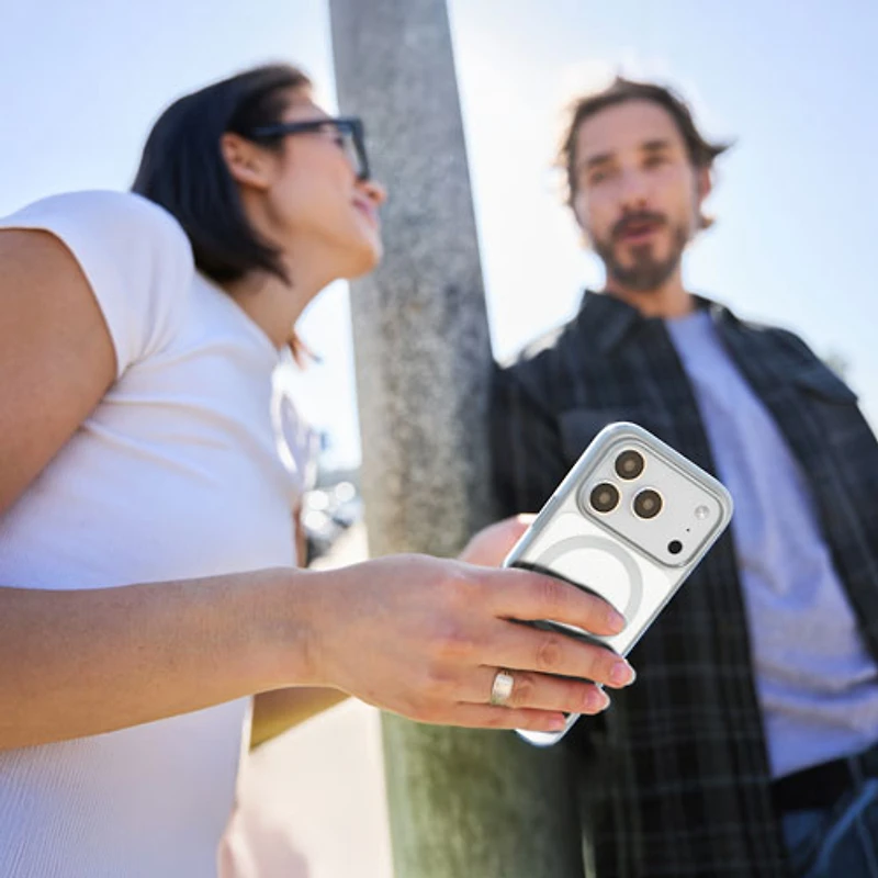 Incase Designs Slim Fitted Hard Shell Case with MagSafe for iPhone 17 Pro Max - Clear