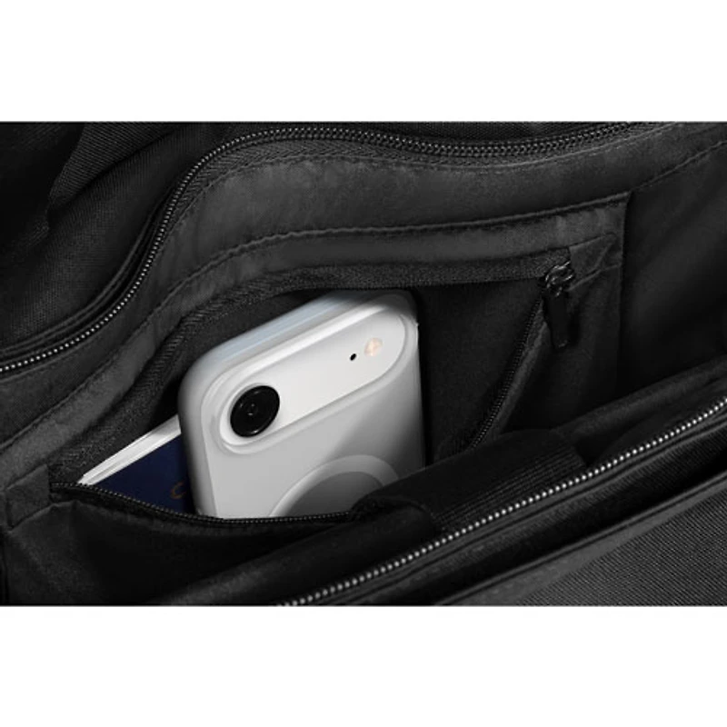 Incase Designs Slim Fitted Hard Shell Case with MagSafe for iPhone Air - Clear