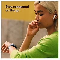 Apple Watch SE 3 (GPS + Cellulaire) avec boîtier de 40 mm en aluminium comète et bracelet sport comète avec Virgin Plus - Petit/Moyen - Financement mensuel