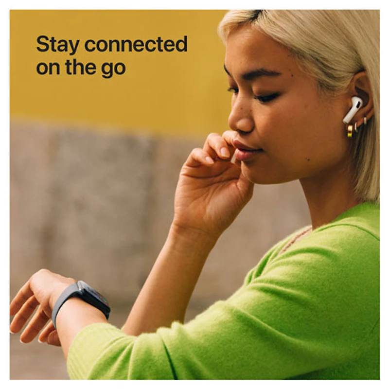 Apple Watch SE 3 (GPS + Cellulaire) avec boîtier de 40 mm en aluminium comète et bracelet sport comète avec Bell - Petit/Moyen - Financement mensuel