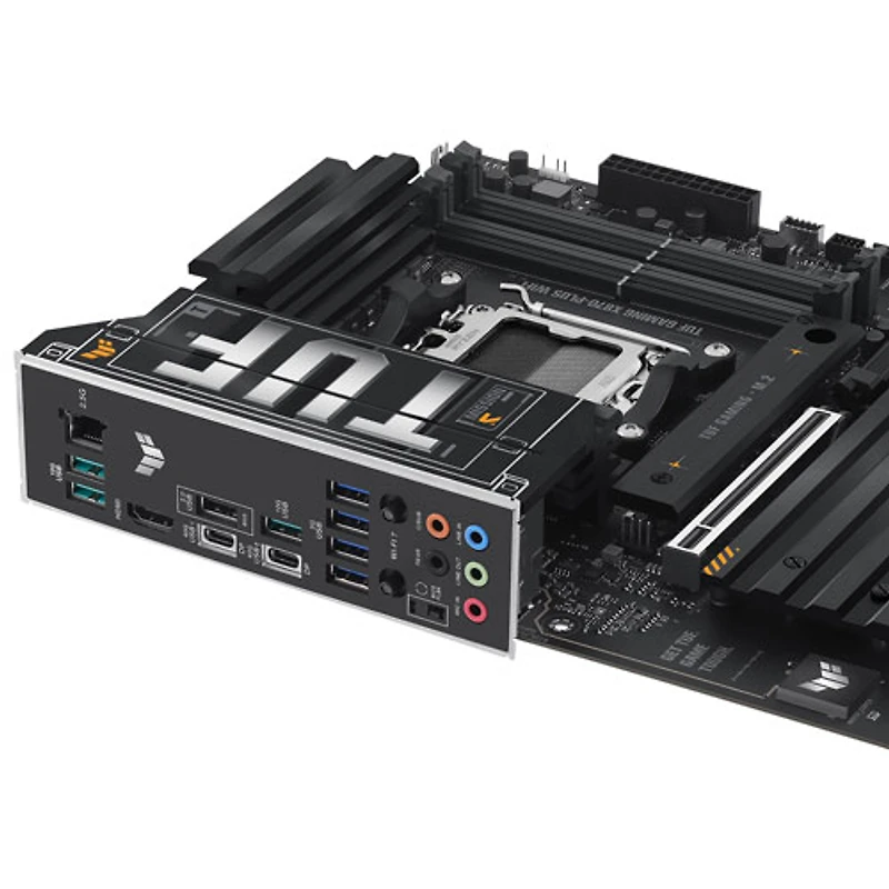 Carte mère TUF GAMING X870-PLUS Wi-Fi 7 ATX AM5 d'ASUS pour processeurs Ryzen 9000/8000/7000 d'AMD