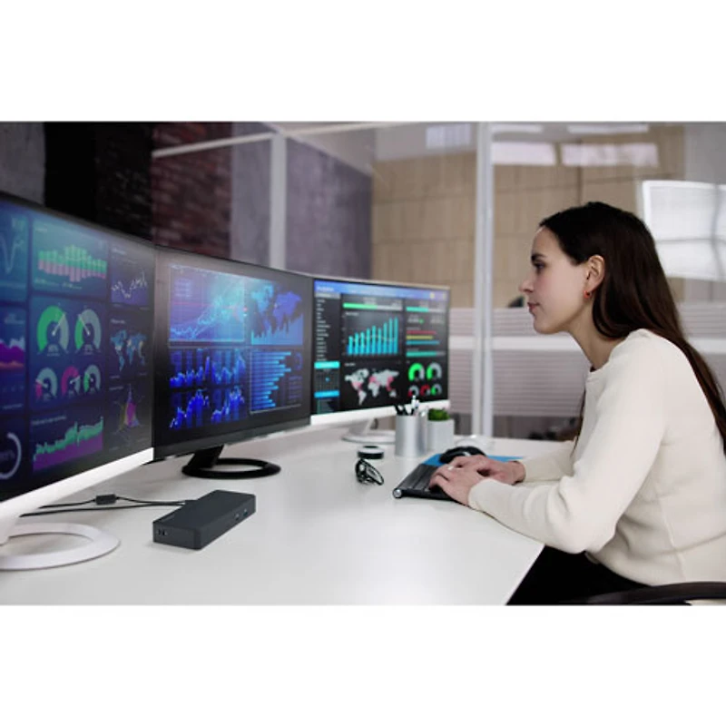 Kensington USB-C Triple Video Docking Station (K32802NA)