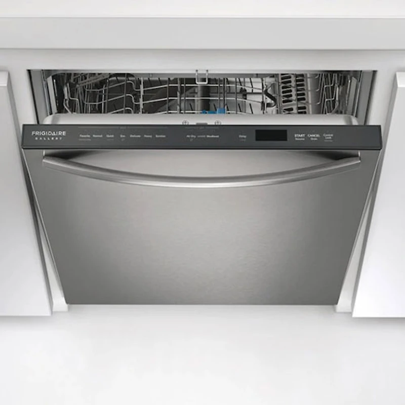 Lave-vaisselle encastrable 24 po 45 dB avec cuve en acier inoxydable et troisième panier de Frigidaire (GDSH4735AF) - Acier inoxydable