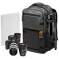 Sac à dos d'appareil photo reflex numérique Fastpack Pro BP 250 AW III de Lowepro (LP37331-PWW) - Gris