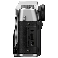 Fujifilm X-T30 III Mirrorless Camera with 13-33mm Lens Kit - Silver