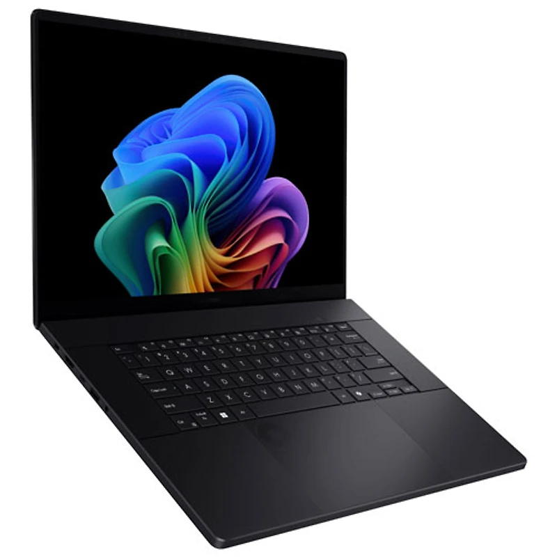 Portable à écran tactile ProArt P16 de 16 po d'ASUS - Noir nano (Ryzen AI 9 HX 370 d'AMD/RAM 32 Go/SSD 1 To/Windows 11 Famille)