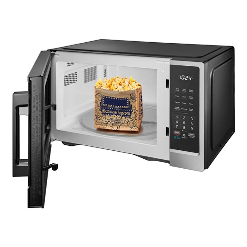 Micro-ondes de comptoir 1,1 pi³ d'Insignia (NS-MW11SS5-C) - Acier inoxydable