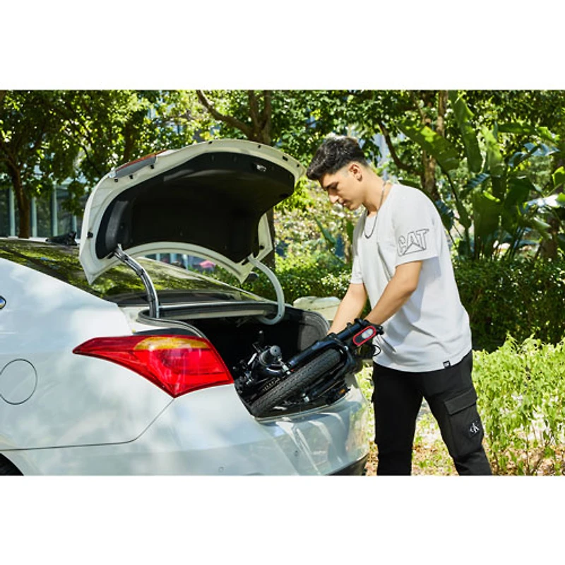 GoPowerBike GoDash Foldable Electric City Bike (400W Motor / Up to 48km Range / 32km/h Top Speed) - Black