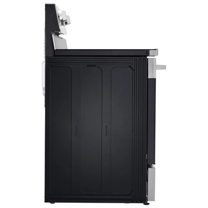 Cuisinière autonome à surface lisse avec convection véritable et friture à l'air 6,3 pi³ 30 po de LG (LREN6321YE) - Acier inoxydable