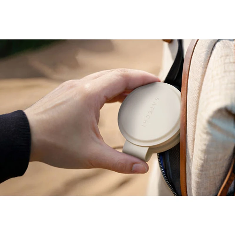 Satechi OntheGo 2-in-1 15W Qi2 Wireless Charger - Sand