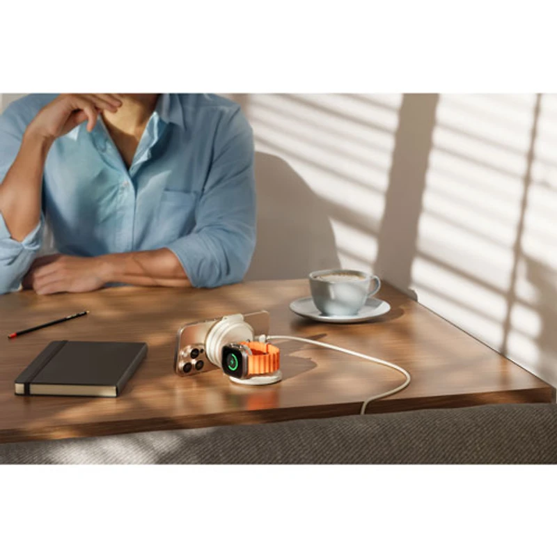 Chargeur sans fil 3-en-1 Qi2 15 W OntheGo de Satechi