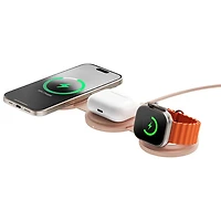 Chargeur sans fil 3-en-1 Qi2 15 W OntheGo de Satechi - Rose du désert