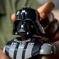 LEGO Star Wars: Darth Vader Bust - 349 Pieces (75439)