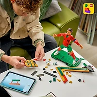 LEGO Editions : Cristiano Ronaldo - La légende du soccer - 854 pièces (43016)