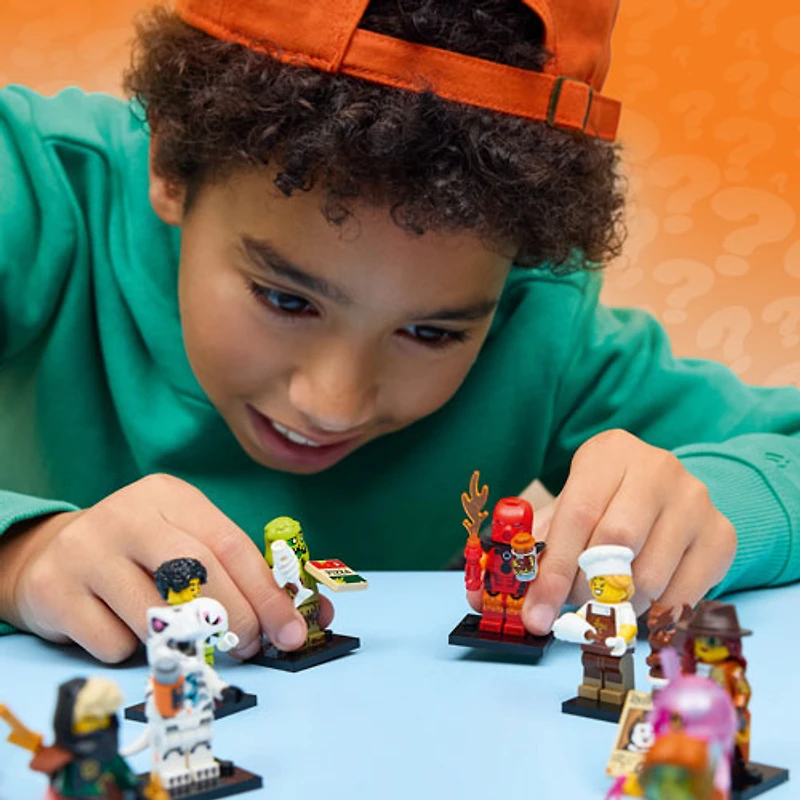 LEGO Minifigures: Series 29 - 8 Pieces (71052)