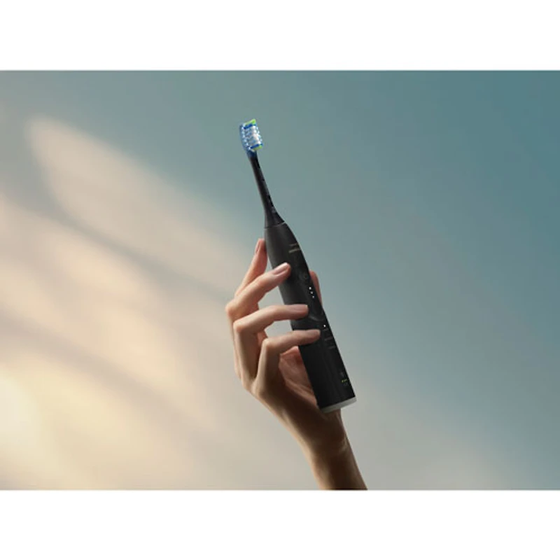 Brosse à dents rechargeable Sonicare série 6500 de Philips (HX7411/08) - Noir