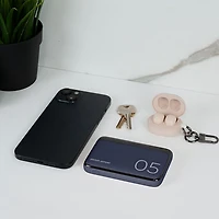 Chargeur portable USB-C/USB-A de 5000 mAh Vibrance Piston Power de LOGiiX - Bleu minuit