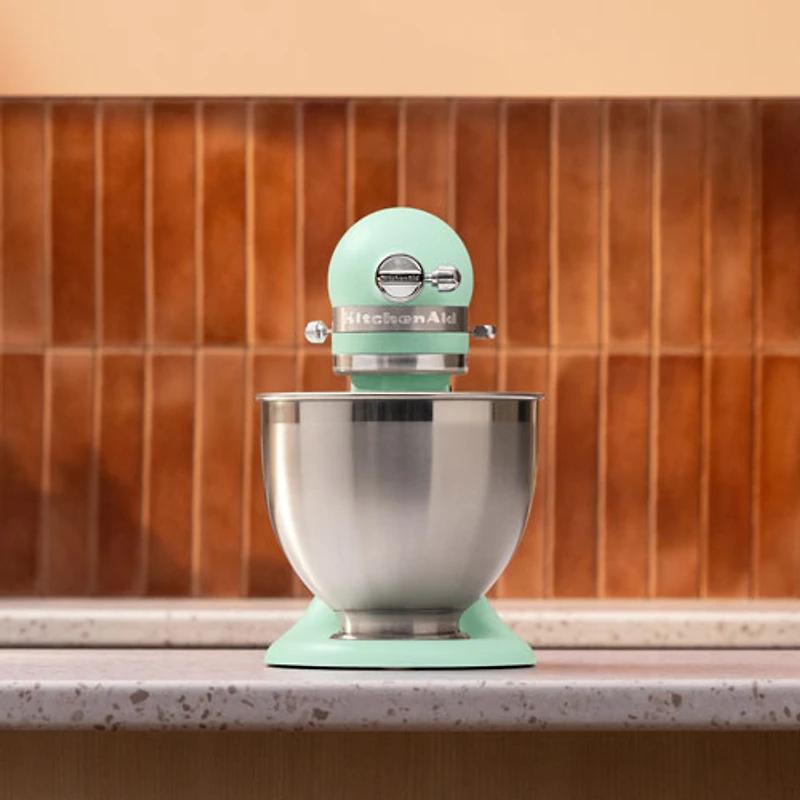 KitchenAid Artisan Tilt-Head Stand Mixer w/ Accessory Pack -5Qt-325-Watt- Spearmint - Colour of the Year - Exclusive Retail Partner