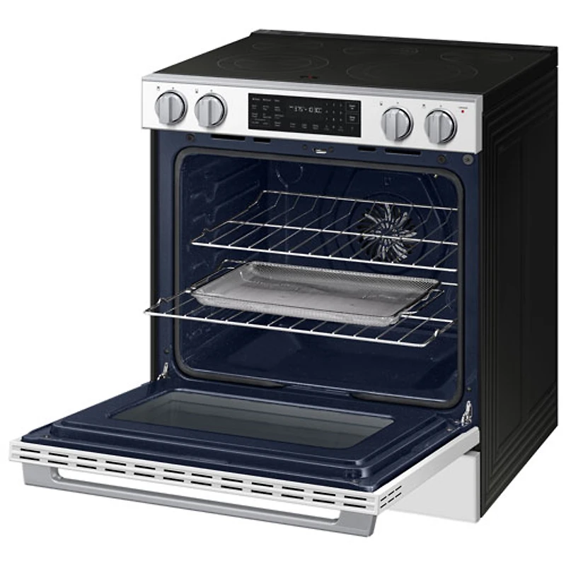 Cuisinière électrique encastrable à 5 éléments avec convection véritable 6,3 pi³ 30 po de Samsung (NSE80H63SWAC) - Blanc