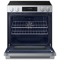 Cuisinière électrique encastrable à surface lisse avec convection véritable 6,3 pi³ 30 po BESPOKE de Samsung (NSE70H63SRAC) - Acier inoxydable