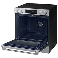 Cuisinière électrique encastrable à surface lisse avec convection véritable 6,3 pi³ 30 po BESPOKE de Samsung (NSE70H63SRAC) - Acier inoxydable