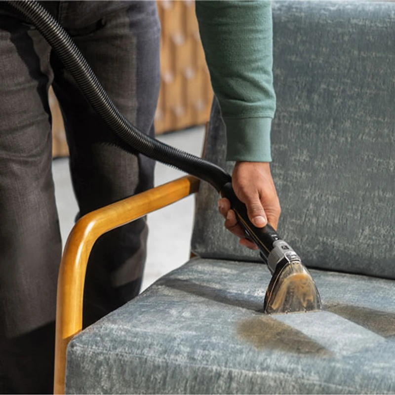 Nettoyeur en profondeur vertical Revolution HydroSteam de Bissell