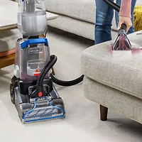 Aspirateur et nettoyeur en profondeur vertical pour tapis PowerClean TurboBrush Pet Reach de Bissell
