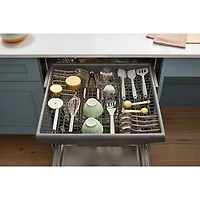 Lave-vaisselle encastrable 24 po 47 dB avec cuve en acier et troisième panier de Whirlpool (WDTF5024SZ) - Acier inoxydable