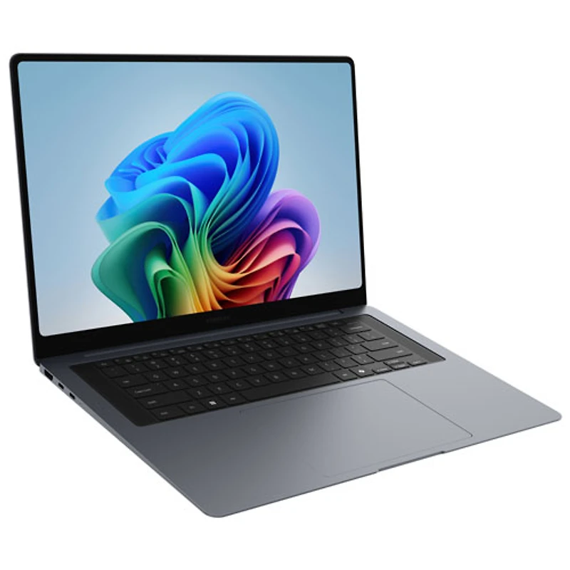 Portable à écran tactile CoPilot+ Pro 16 po Galaxy Book6 Pro de Samsung - Gris (Core Ultra 7 d'Intel/RAM 32 Go/SSD 1 To/Windows 11 Famille)