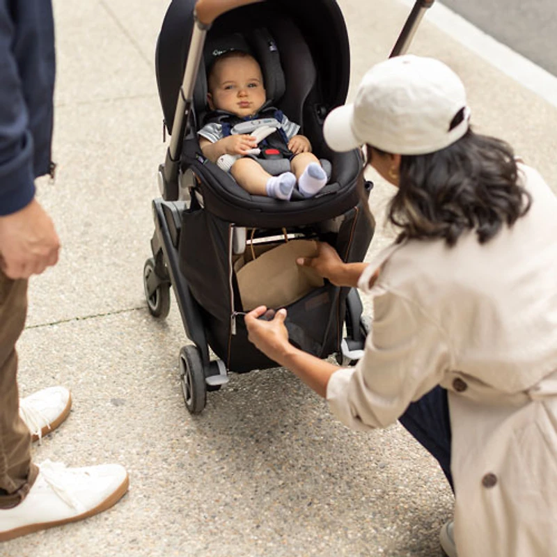 Ensemble Shyft DualRide d'Evenflo avec siège d'auto pour bébé, sac de rangement et grand auvent - Noir Jasper