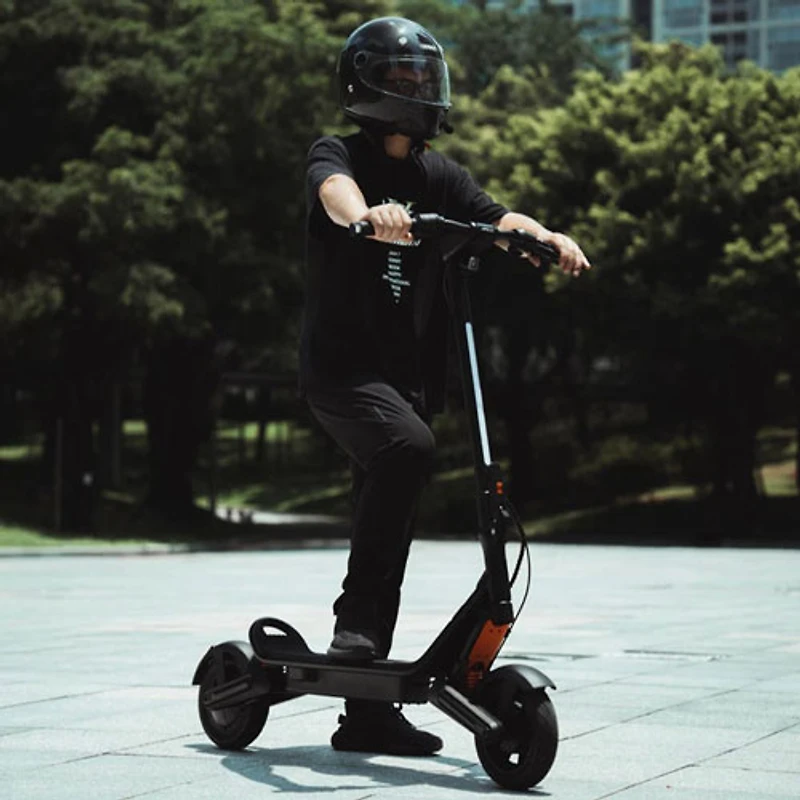 Apollo Explore Adult Electric Scooter (1650W Motor / 60km Range / 40kph Top Speed) - Space Grey