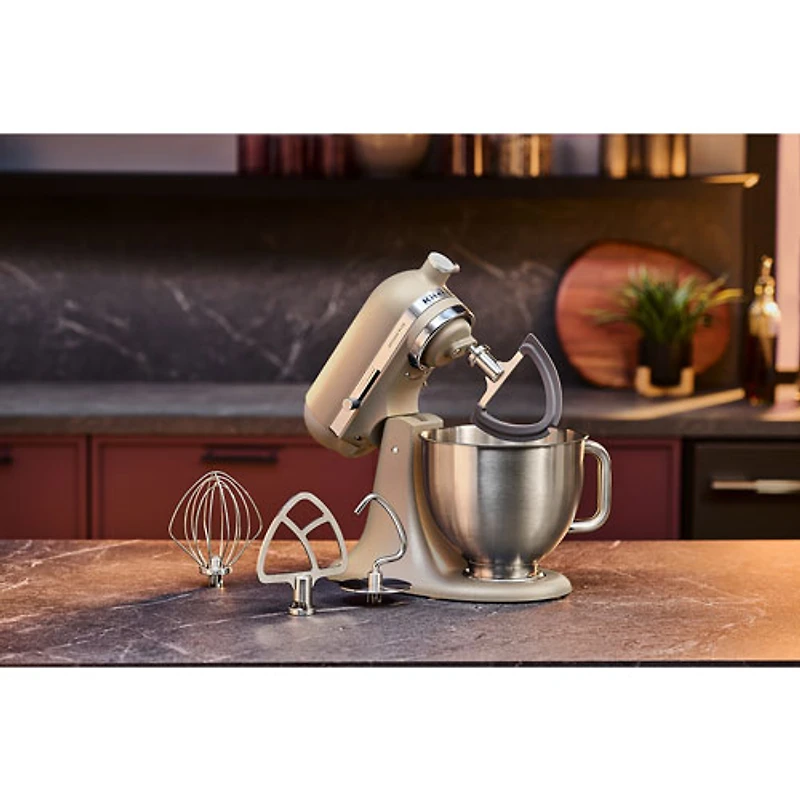 Batteur sur socle à tête inclinable Artisan Plus de KitchenAid - 5 pte - 350 W - Avoine