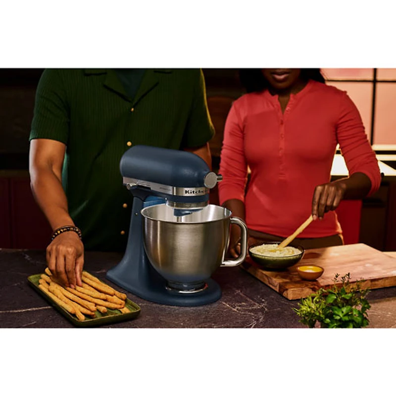 Batteur sur socle à tête inclinable Artisan Plus de KitchenAid - 5 pte - 350 W - Bleuet