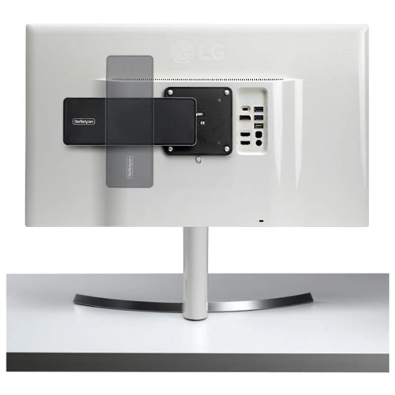 StarTech 4K Triple-Monitor USB-C Docking Station (DK30C2DPEPRN)