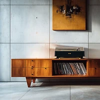 House Of Marley Soul Rebel Bluetooth Turntable