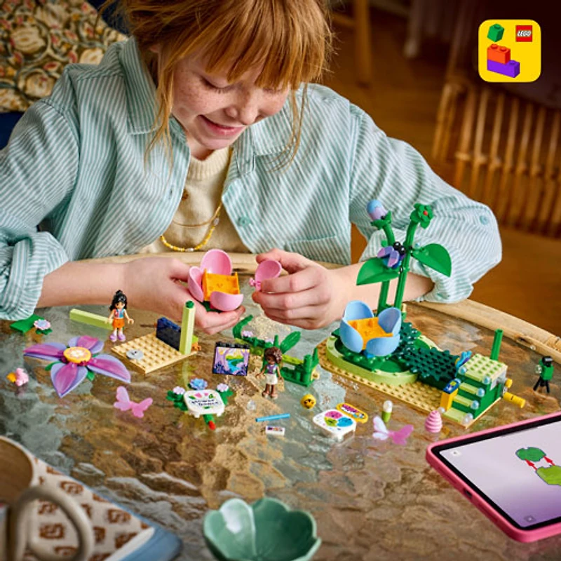 LEGO Friends : Le manège des fleurs tournoyantes féériques - 321 pièces (42702)