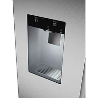 Réfrigérateur à deux portes 21,6 pi³ 36 po avec distributeur d'eau et de glaçons série 800 de Bosch (B36CD80SNS) - Acier inoxydable