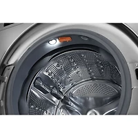 Laveuse à chargement frontal de grande capacité de 5,8 pi³ avec Turbo Wash et détection de tissu par IA de LG (WM5800HVA) - Acier graphite