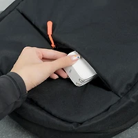 Chargeur mural USB-C/USB-A GaN 65 W PowerPlus de LOGiiX (LGX-13702) - Blanc