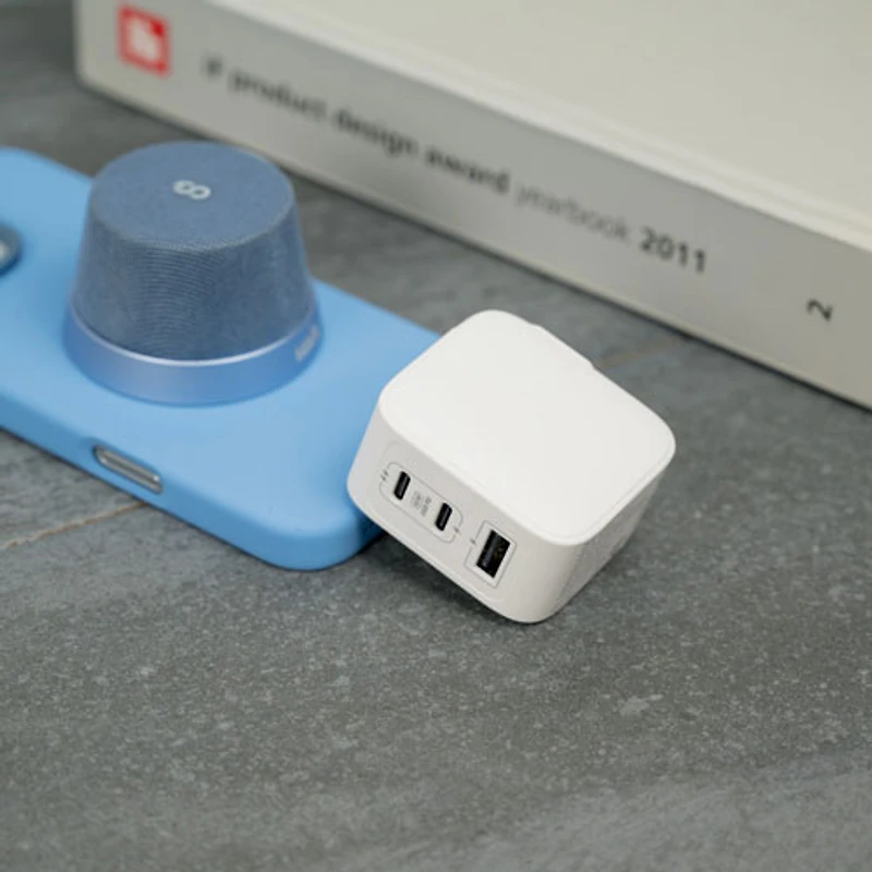 Chargeur mural USB-C/USB-A GaN 65 W PowerPlus de LOGiiX (LGX-13702) - Blanc