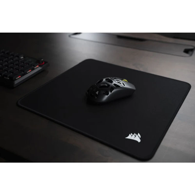 Tapis de souris de jeu en tissu antieffilochage de Corsair