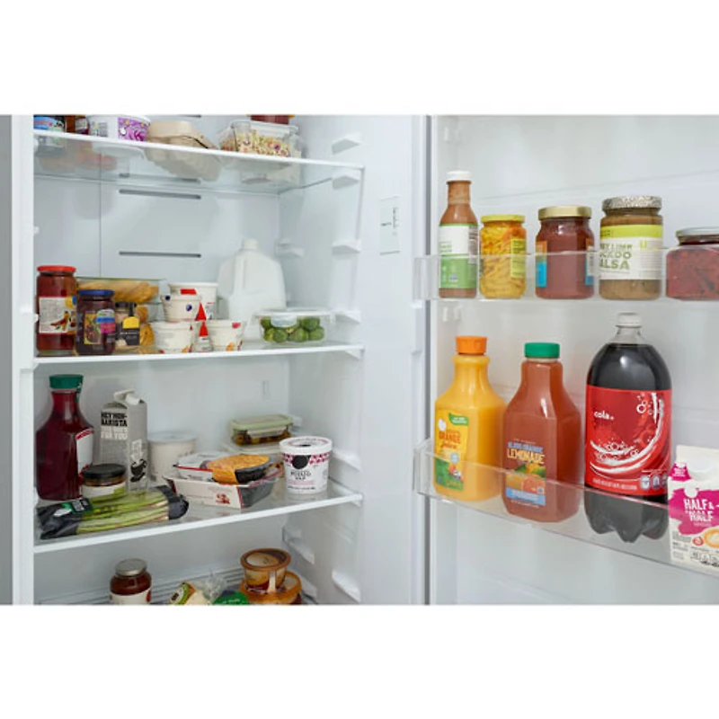 Congélateur vertical convertible de garage de 21 pi³ de Frigidaire (FFUV2136AV) - Acier inoxydable