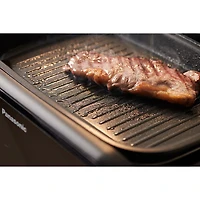 Multicuiseur barbecue et gril 5-en-1 de Panasonic (NFGM500K)