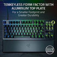 Clavier de jeu de sports électroniques sans pavé numérique à touches mécaniques optiques analogiques de 8 kHz Huntsman V3 Pro de Razer