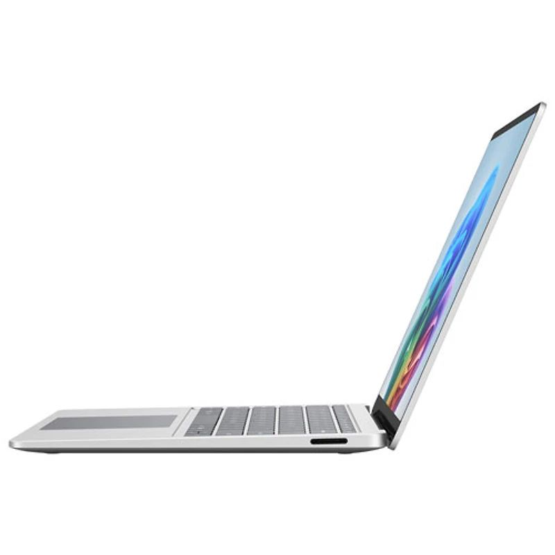 Portable à écran tactile Microsoft Surface 13,8 po PC Copilot+ (Snapdragon X2 Plus/16 Go RAM/512 Go SSD) - 2026 - Platine - Anglais