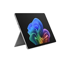 Tablette Microsoft Surface Pro (OLED) de 13 po, PC Copilot+, 512 Go avec Snapdragon X Elite/mémoire vive de 16 Go (2026) - Platine - Appareil seulement