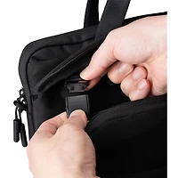 Mallette pour portable 3-en-1 de 14 po Work+ de Targus avec organiseur à bandoulière - Noir