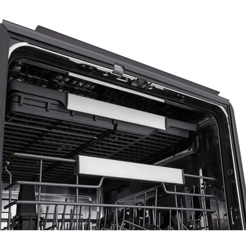 Lave-vaisselle encastrable 24 po 46 dB avec 3e panier de LG (LDNPQ555S) - Acier inoxydable